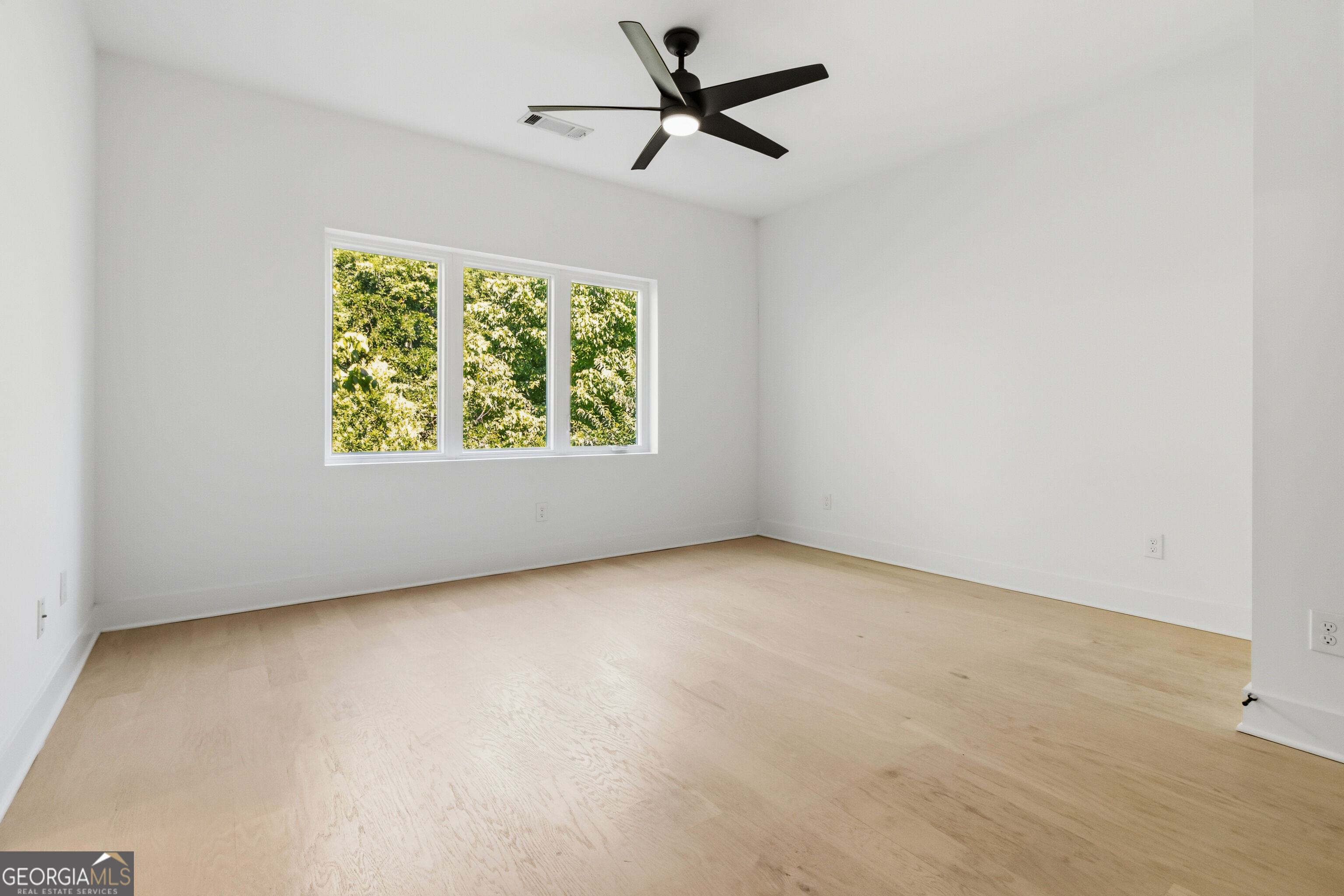 863 Cavanaugh Avenue Se # 106 Property Photo 16