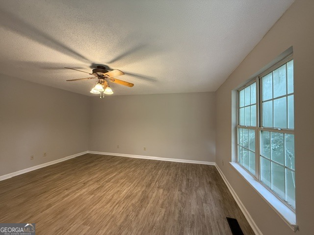2800 Arthur K B B Property Photo 2