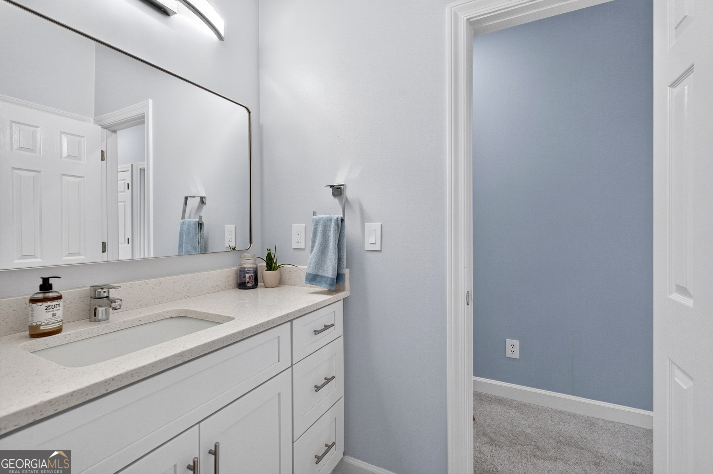 7155 Fawn Lake Drive Property Photo 27