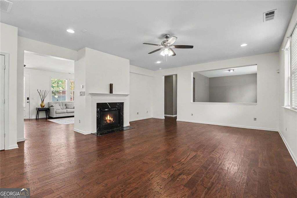 6195 Park Leaf Walk Property Photo 6