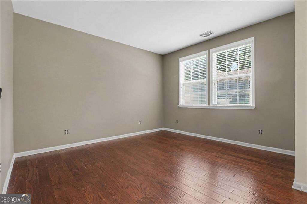 6195 Park Leaf Walk Property Photo 14