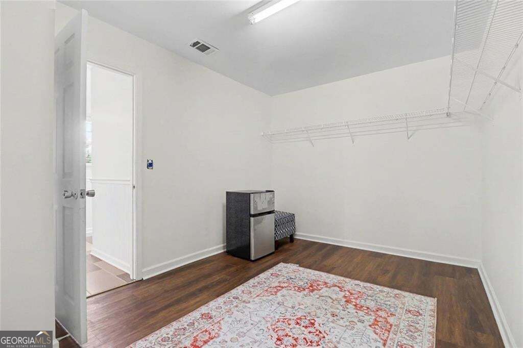 6195 Park Leaf Walk Property Photo 22