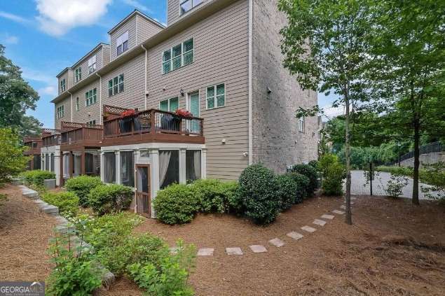 3279 Matthewson Way Property Photo 10