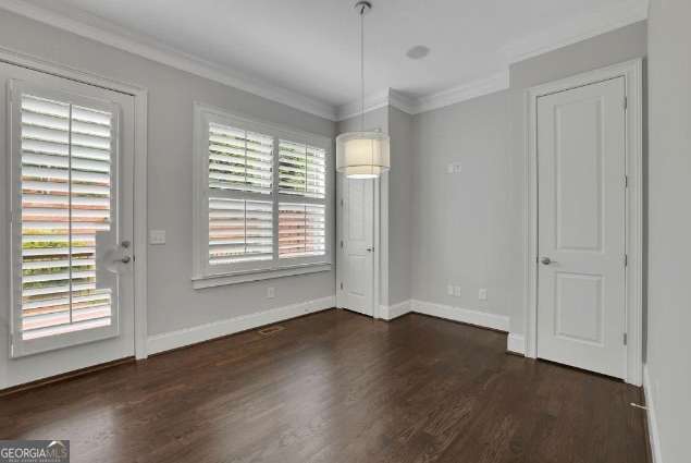 3279 Matthewson Way Property Photo 21
