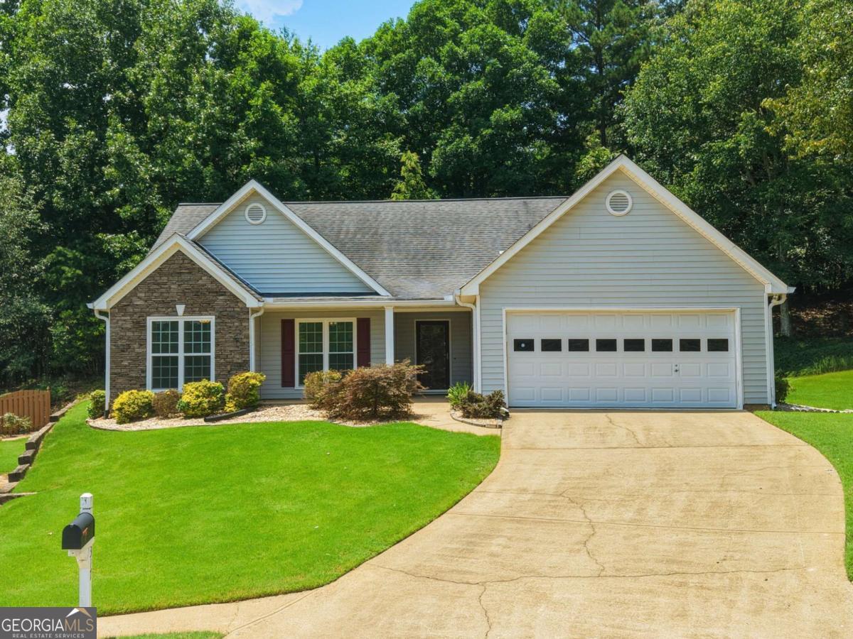 317 Hemington Way Property Photo 1