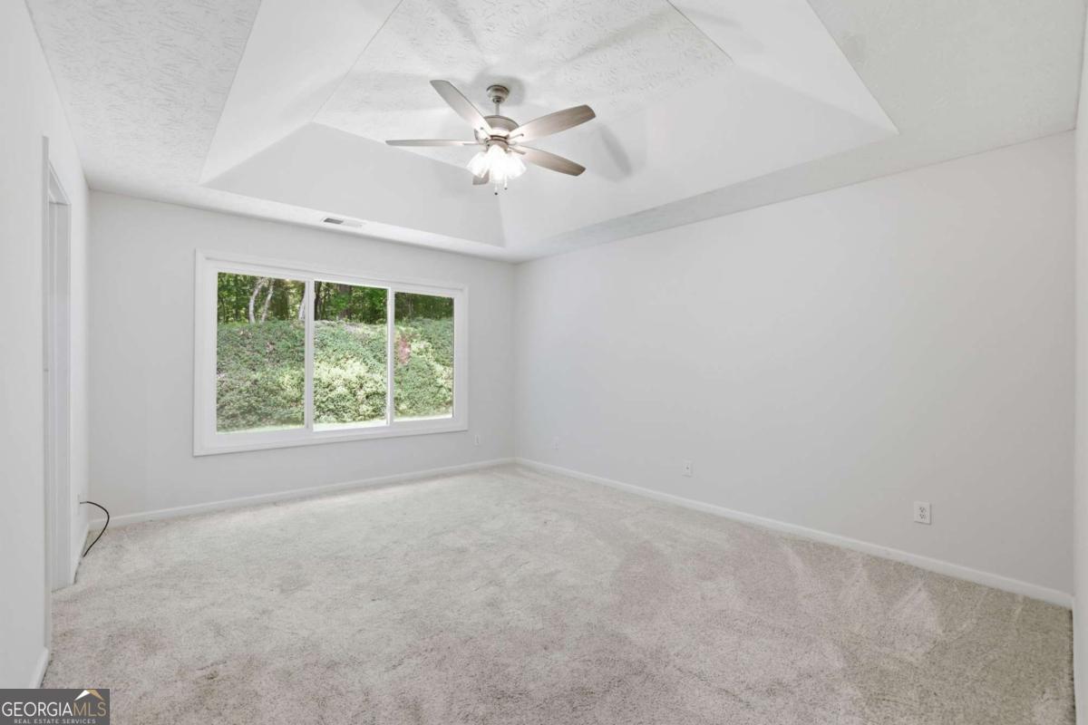 317 Hemington Way Property Photo 21