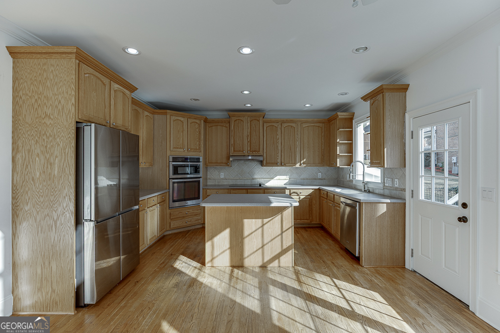 2747 Pathview Drive Property Photo 8