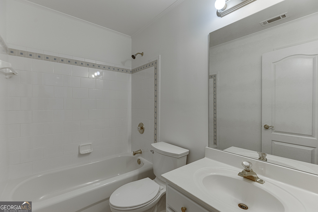 2747 Pathview Drive Property Photo 17