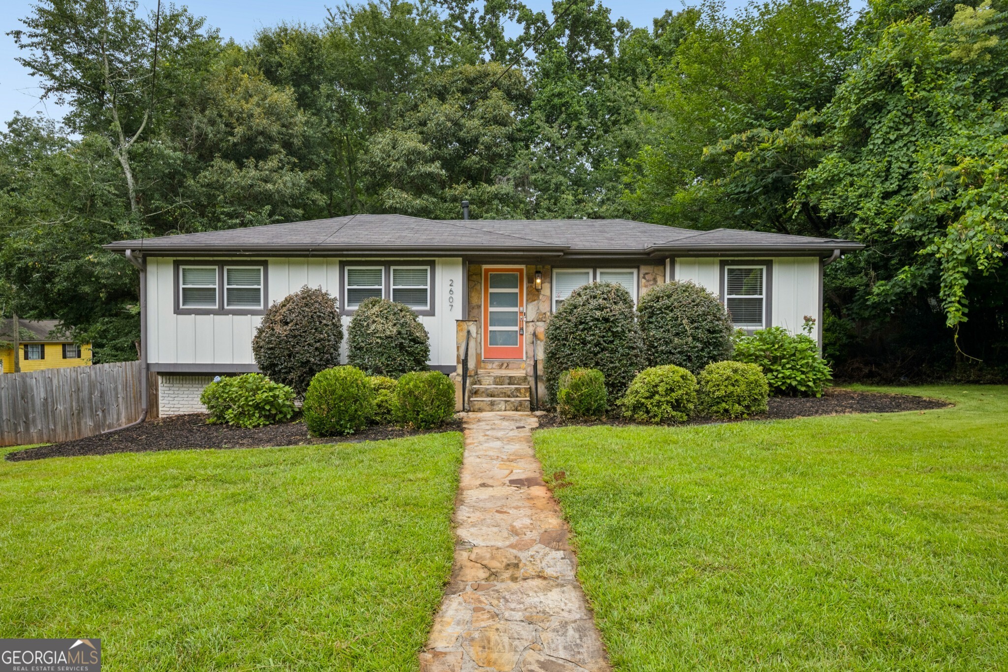 2607 Hatfield Circle Se Property Photo 1