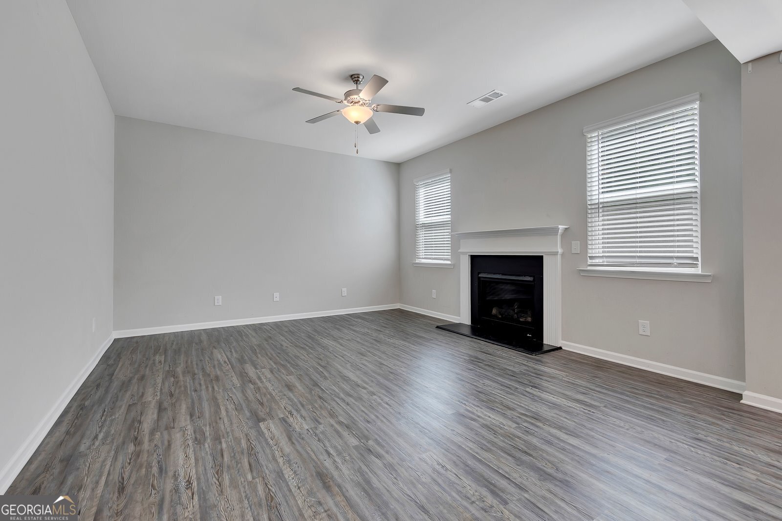 100 Valley Brook Way Property Photo 8