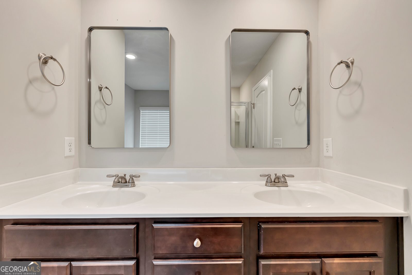 100 Valley Brook Way Property Photo 26