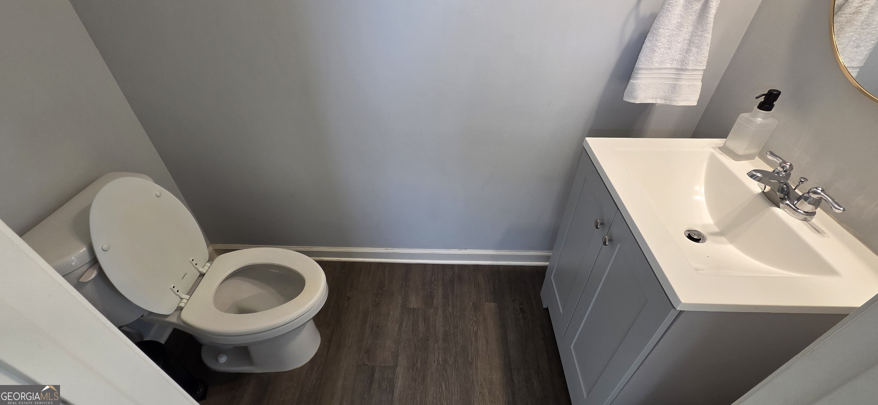 5551 Foxglove Way Property Photo 14