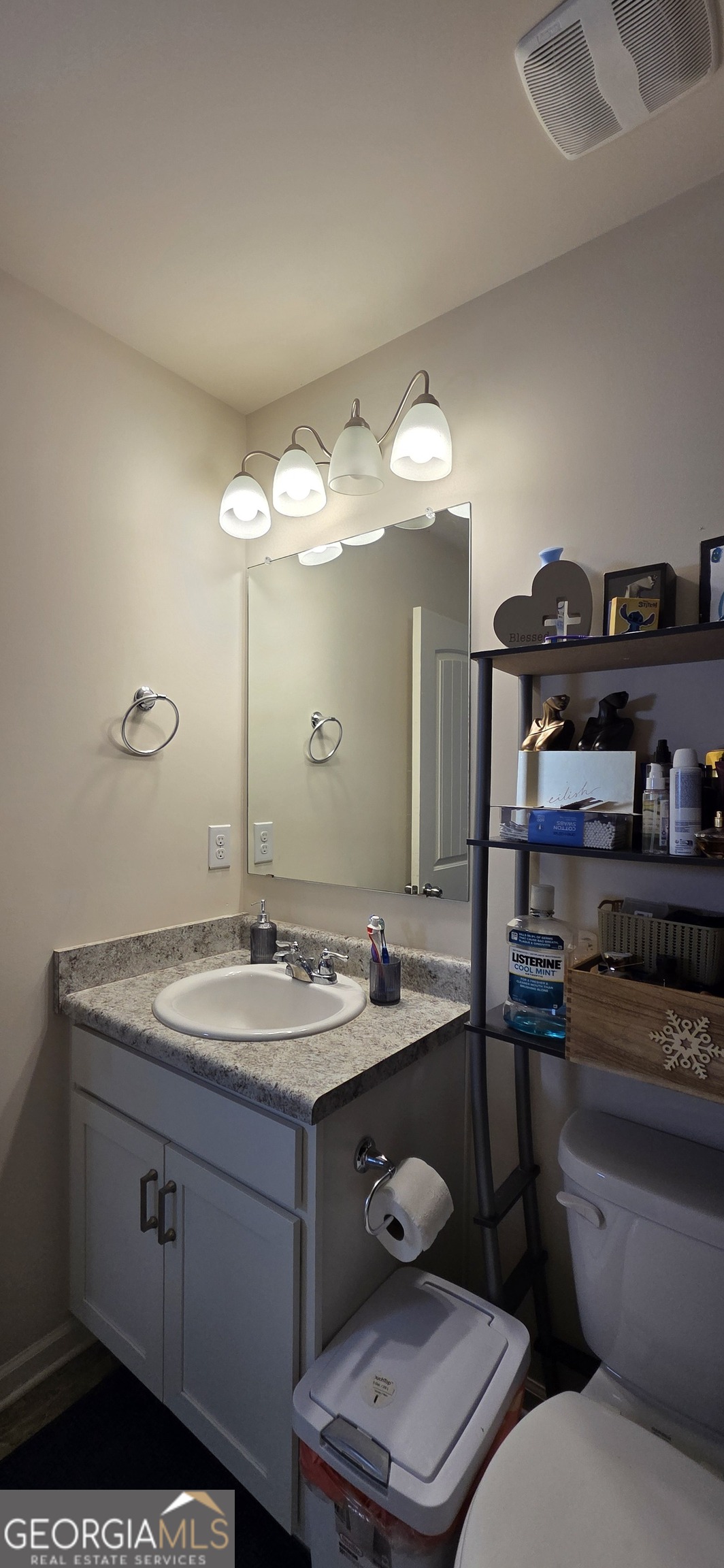 5551 Foxglove Way Property Photo 23