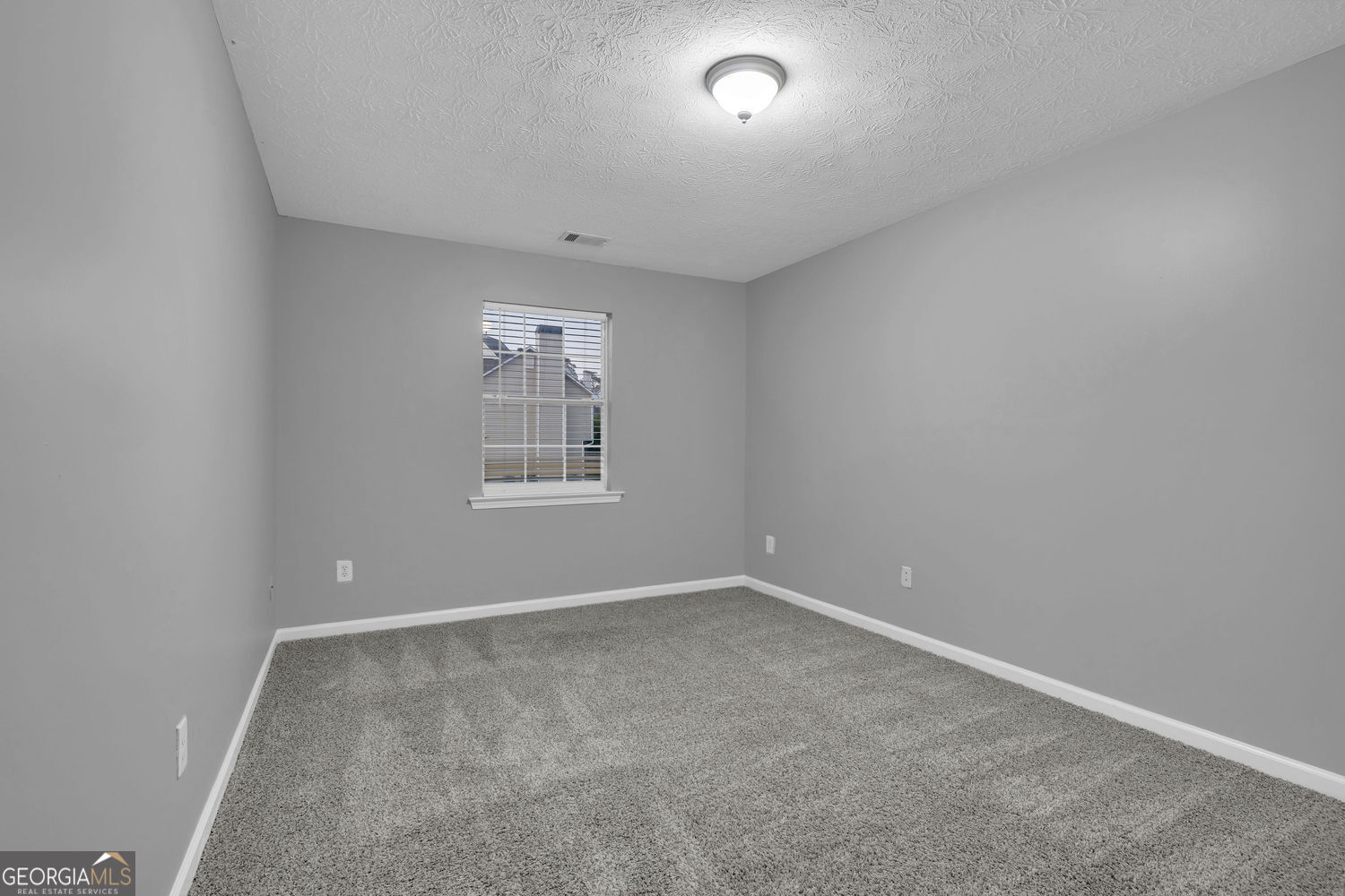 261 Sunderland Way Property Photo 24