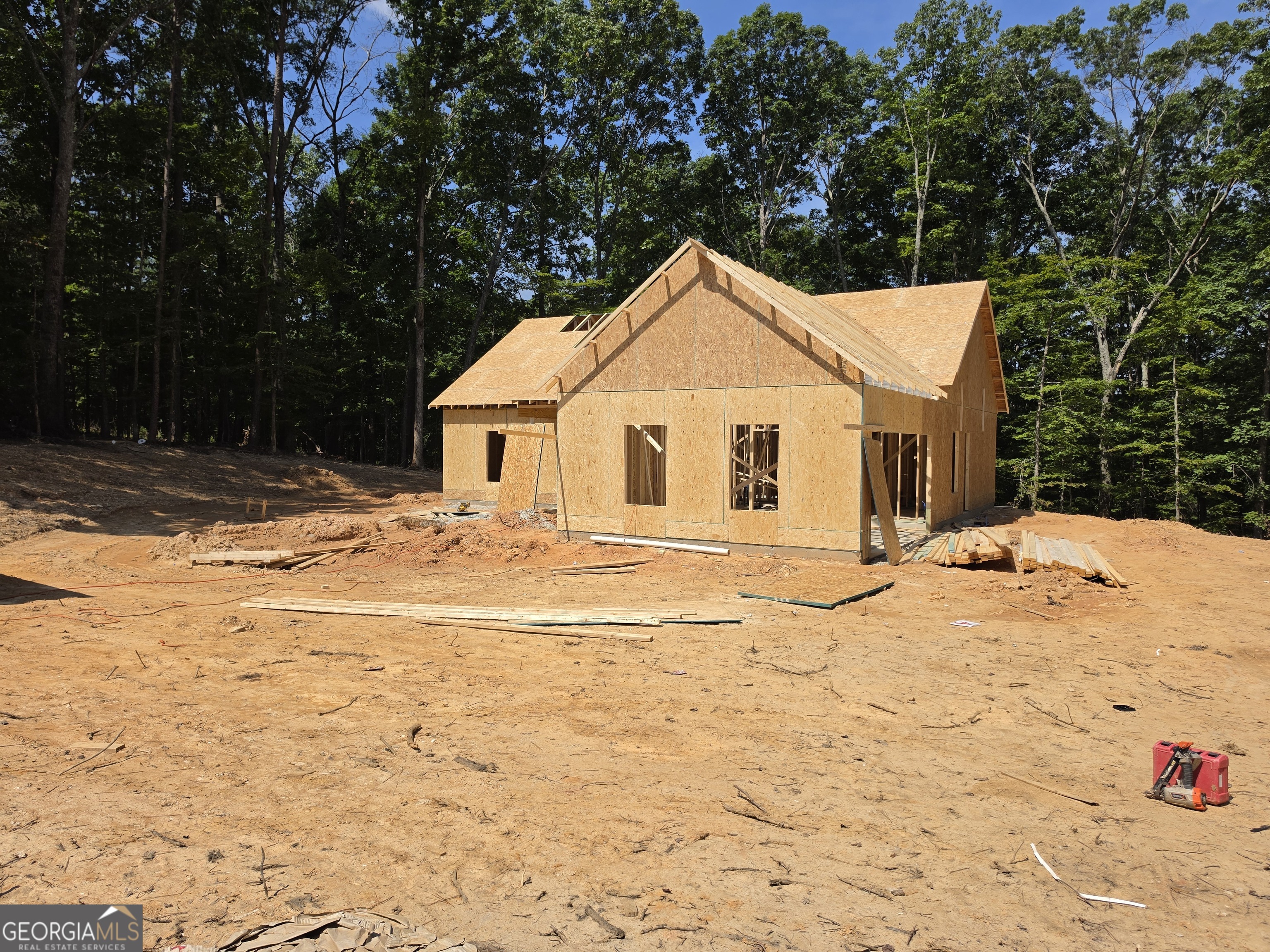 3409 Brushy Mountain Road Property Photo 1