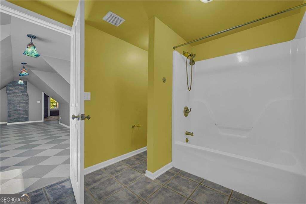 5921 Bostwick Highway Property Photo 44