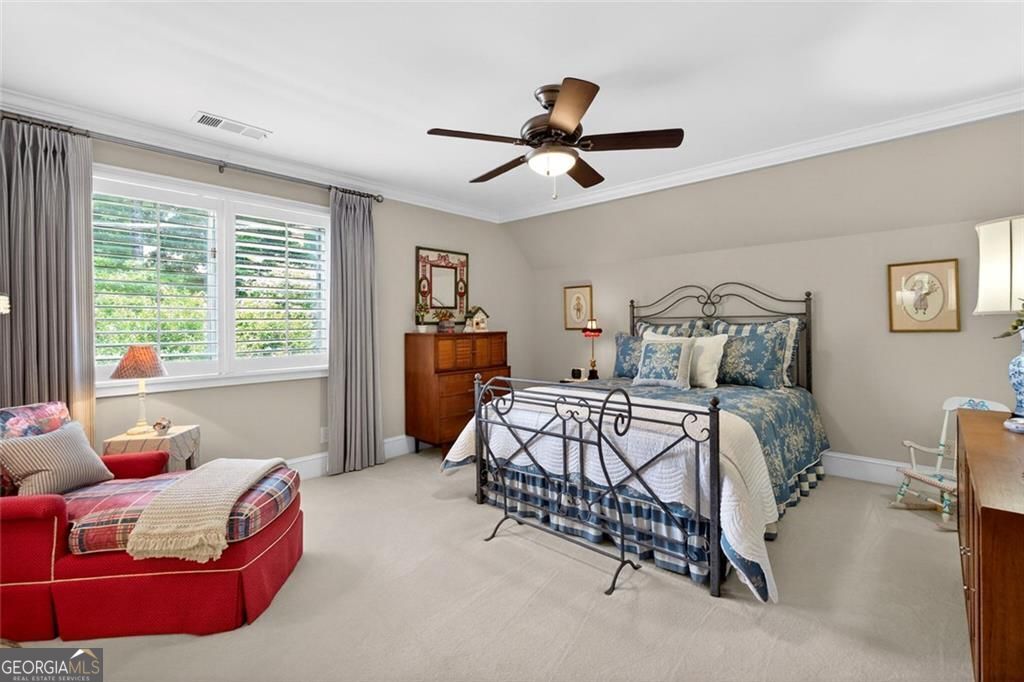 5327 Claridge Square Property Photo 37