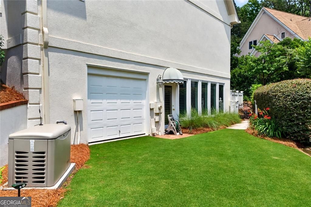 5327 Claridge Square Property Photo 79