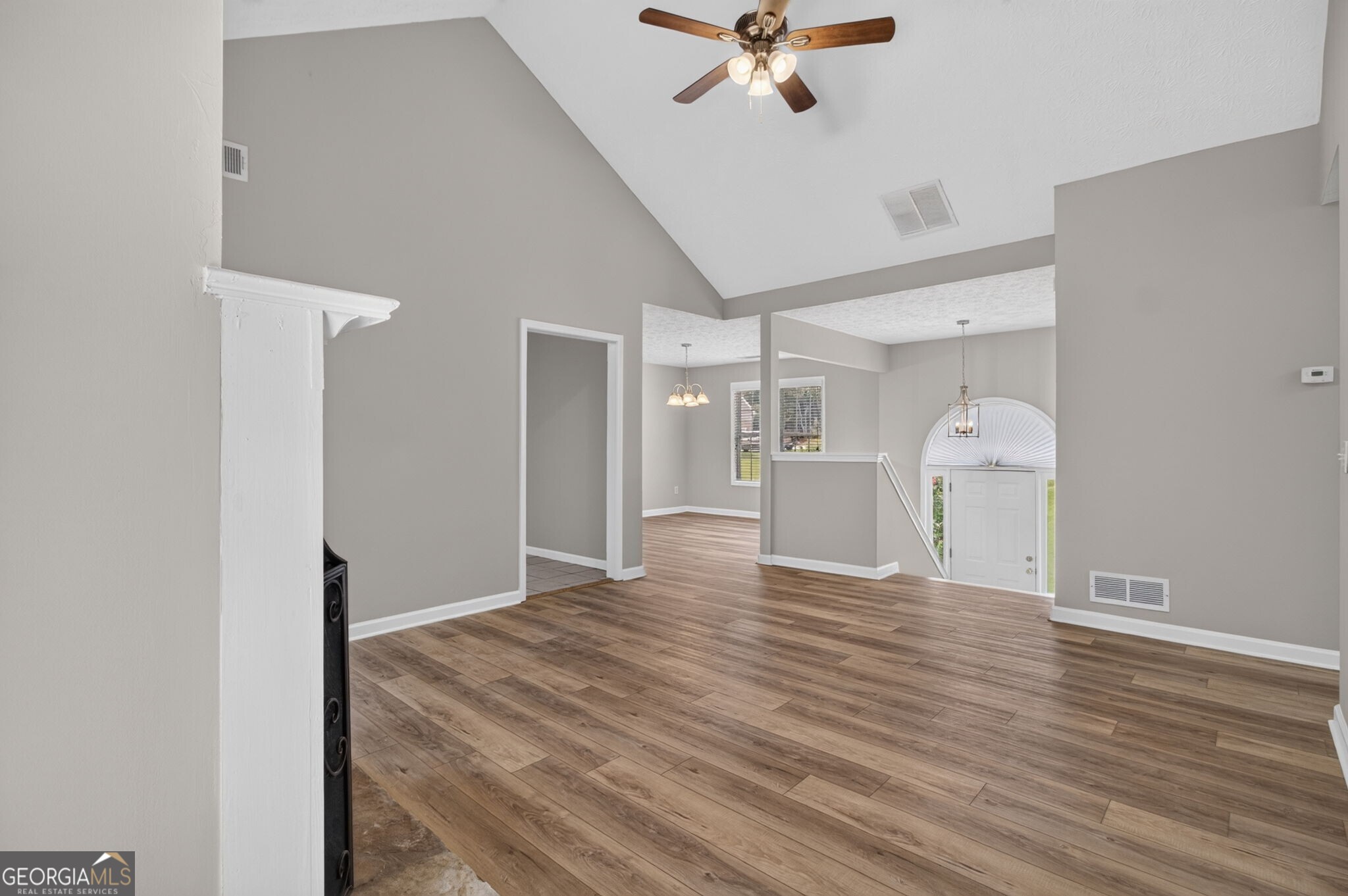 4025 Hemingway Drive Property Photo 7