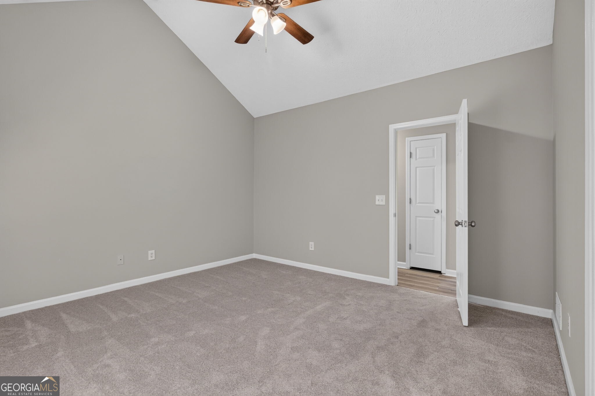 4025 Hemingway Drive Property Photo 17