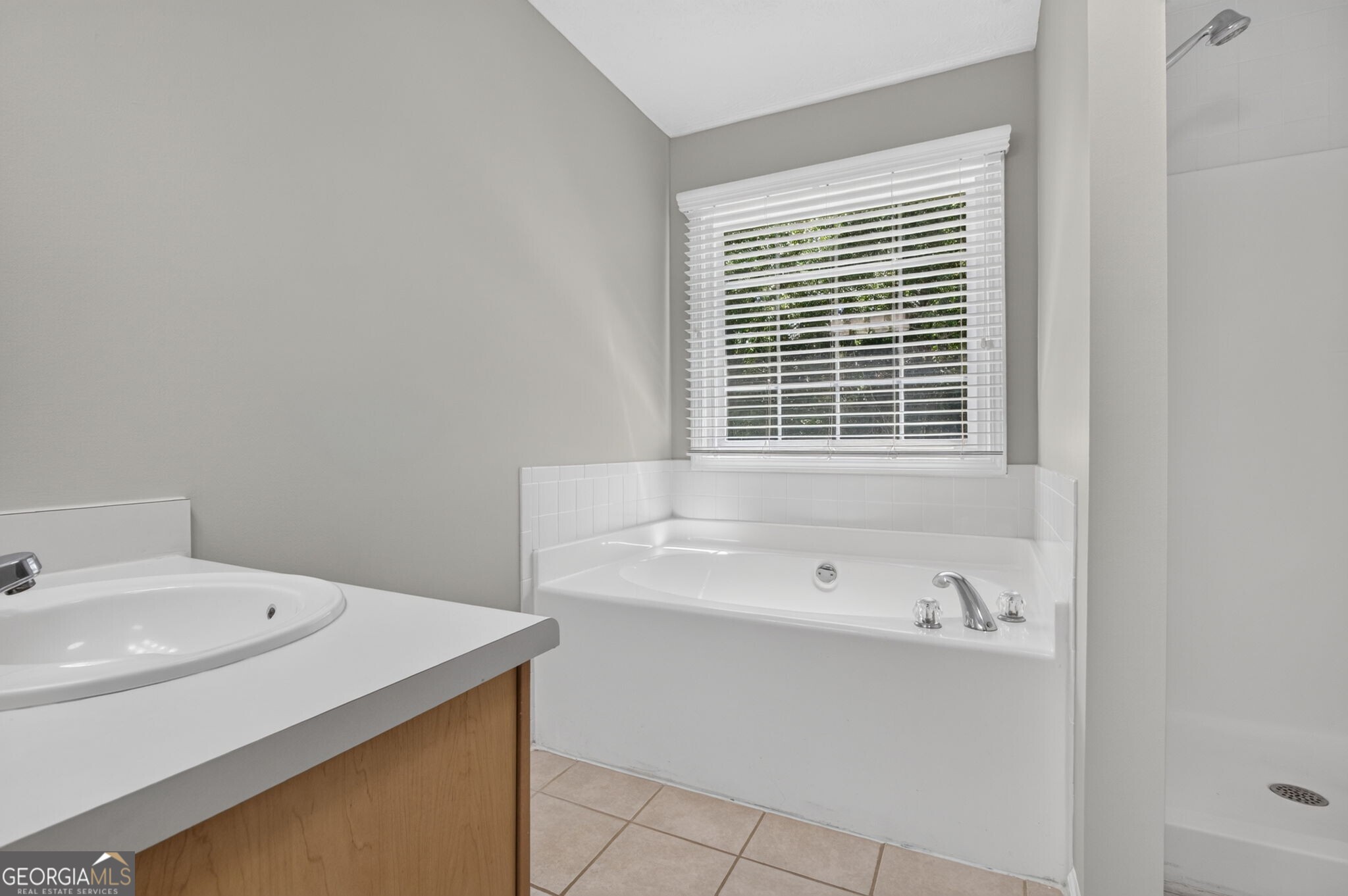 4025 Hemingway Drive Property Photo 19