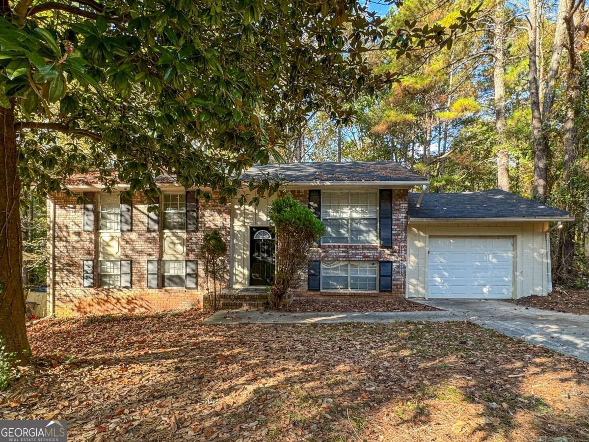 4715 Greenbriar Trail Sw Property Photo 1