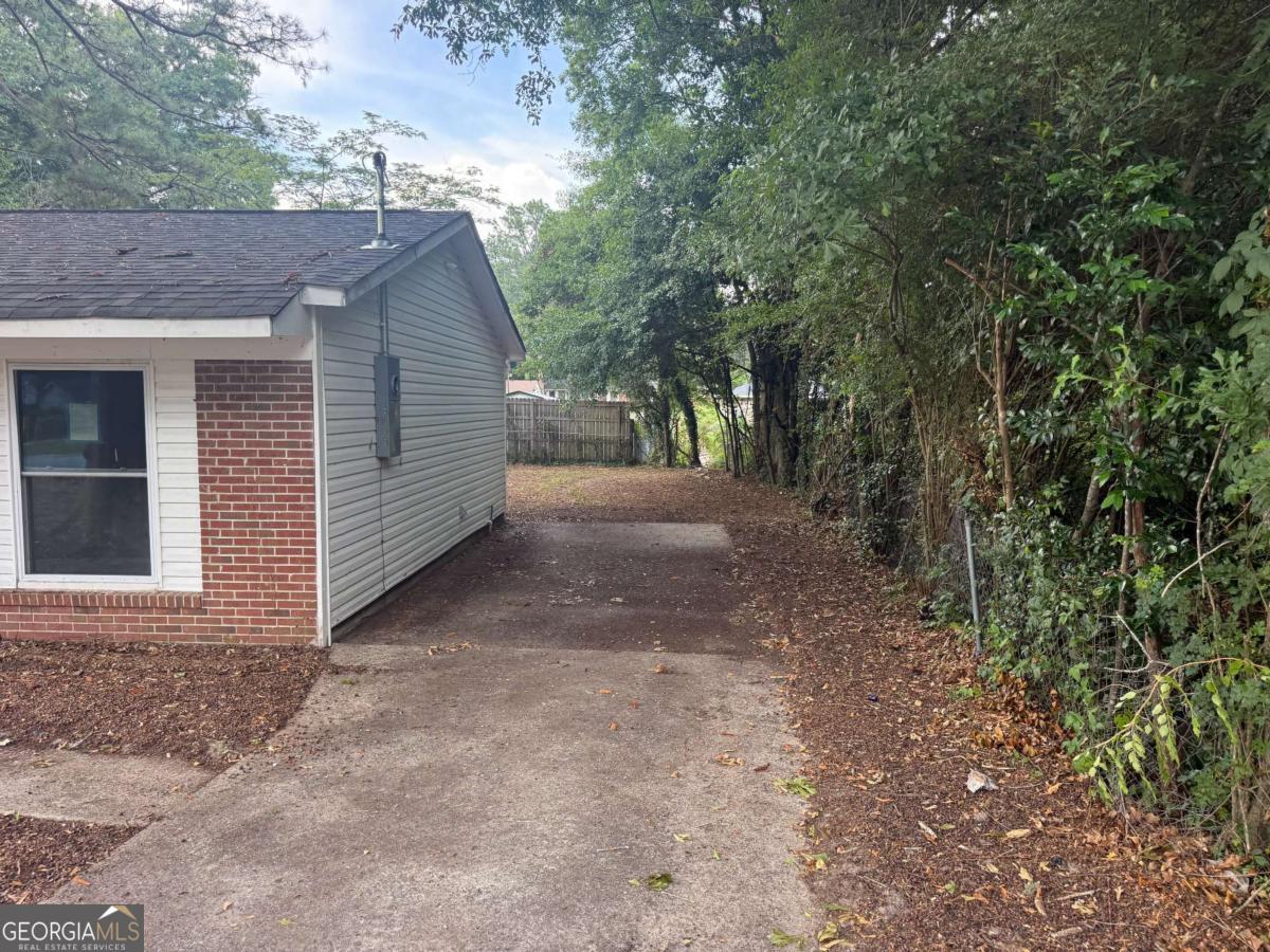 2991 Deeb Drive Property Photo 3