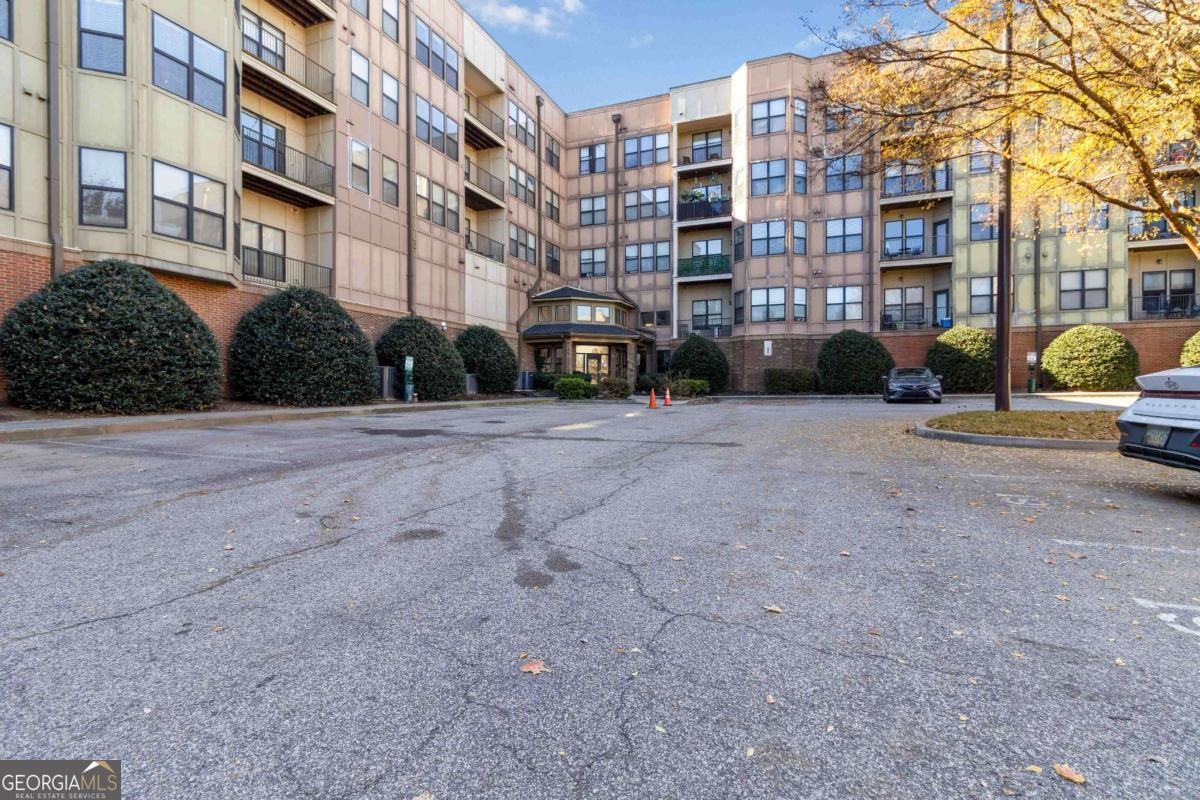 898 Oak Street Sw # 1412 Property Photo 1