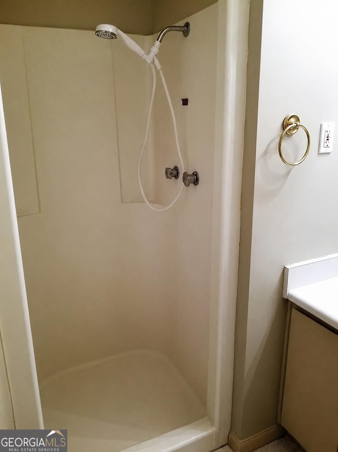 146 Stoneridge Drive # 146 Property Photo 11