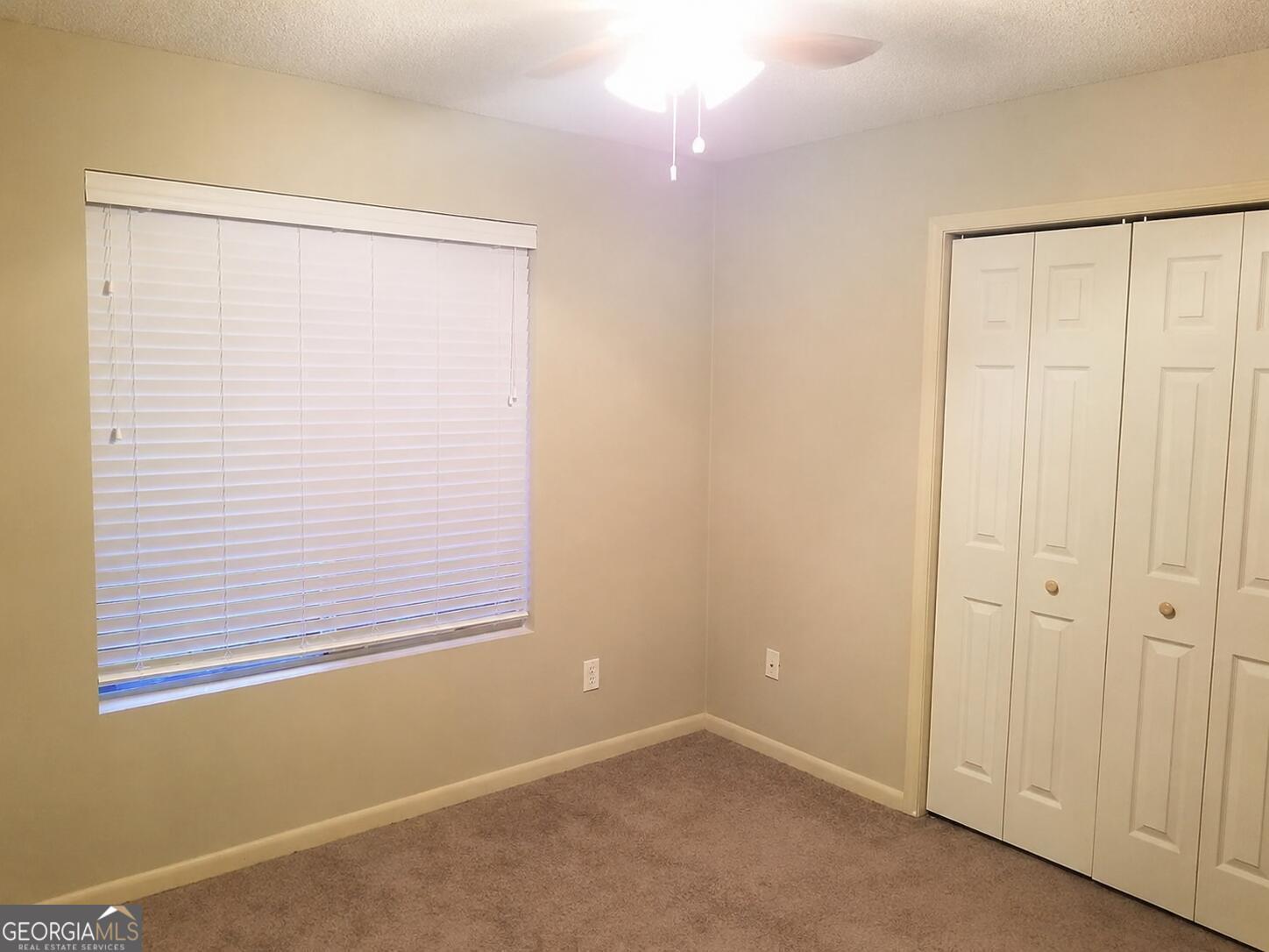 146 Stoneridge Drive # 146 Property Photo 12