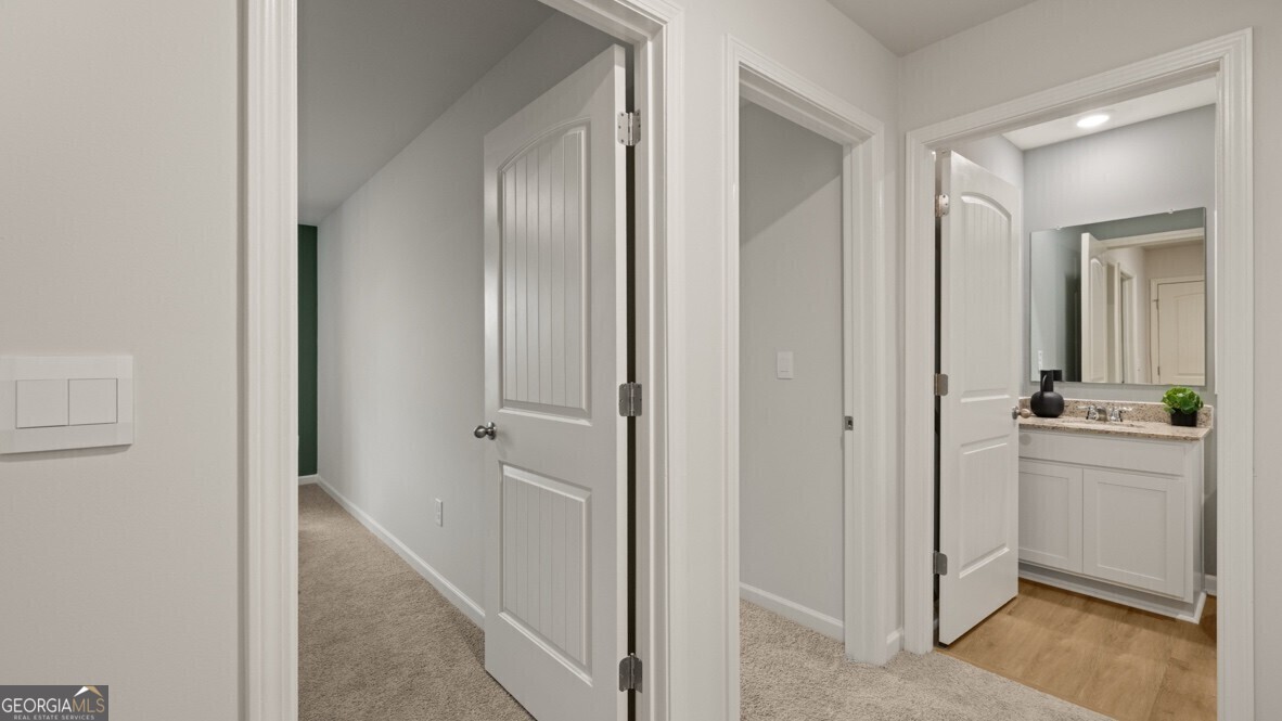 6004 Skylar Drive Property Photo 14