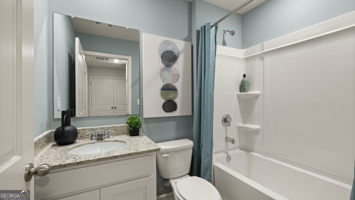 6004 Skylar Drive Property Photo 24