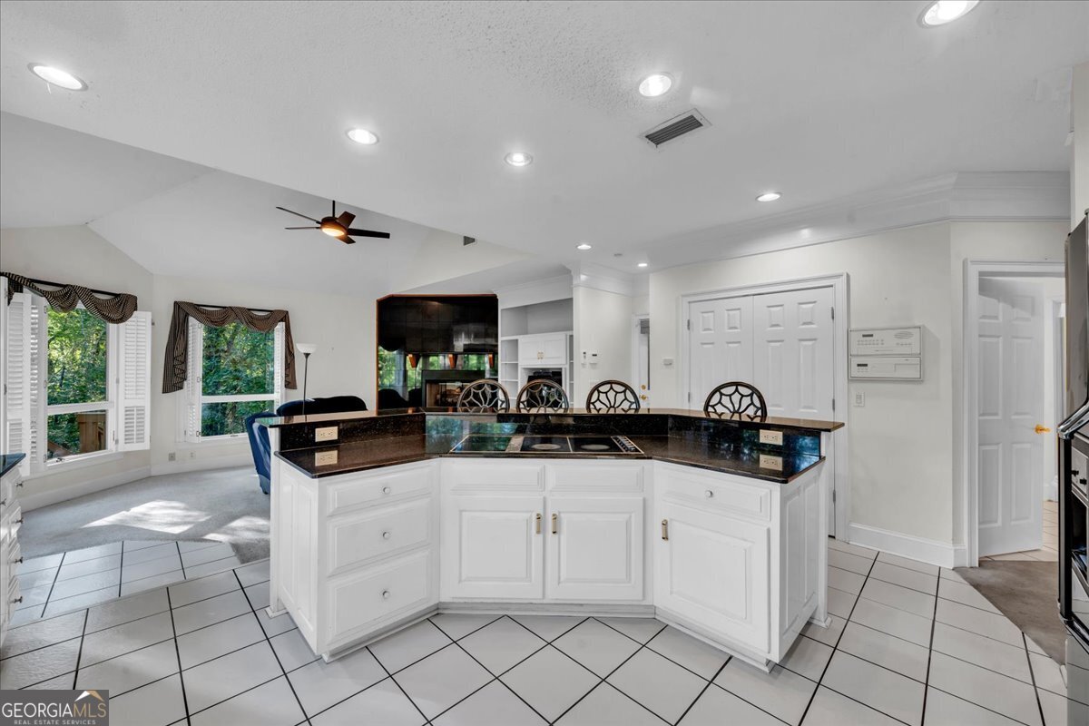 1060 Cooks Mill Road Property Photo 15