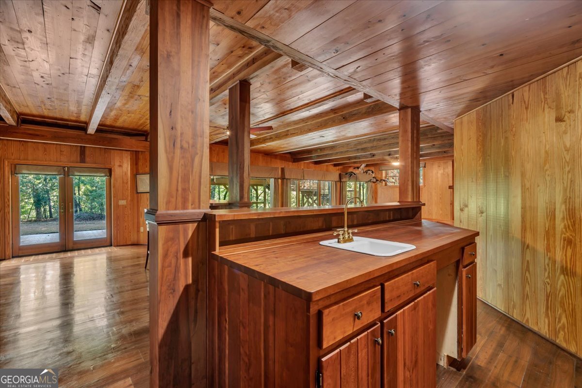 1060 Cooks Mill Road Property Photo 45