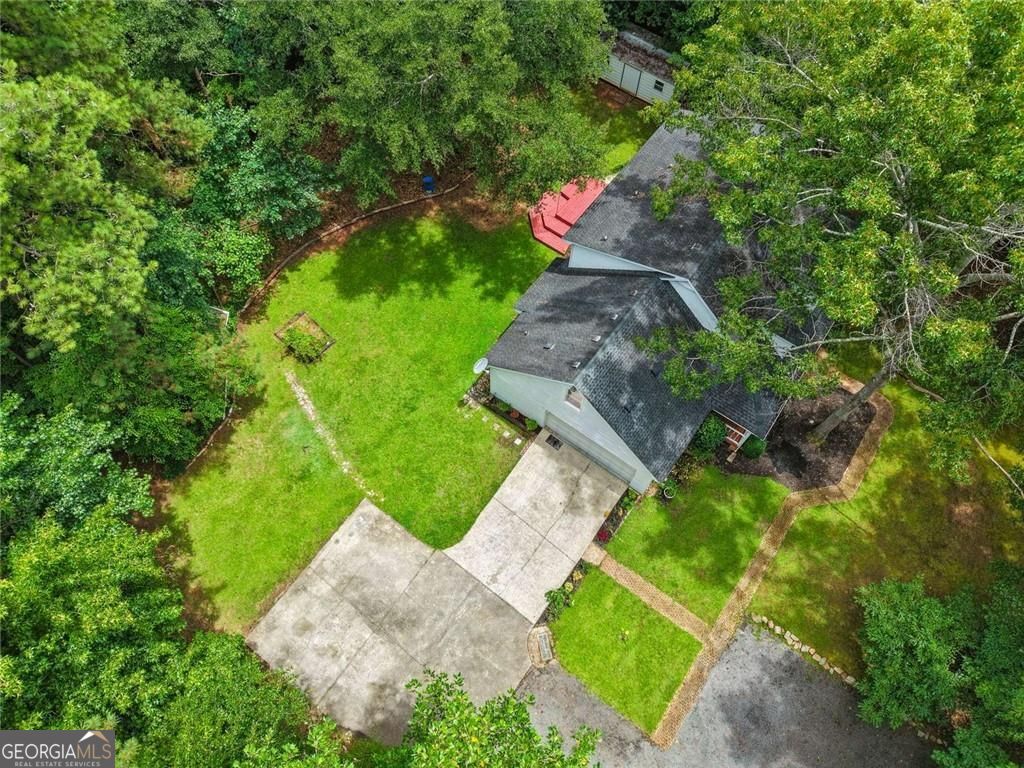 565 Stallsworth Road Property Photo 10