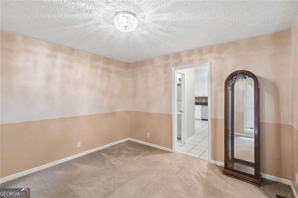 565 Stallsworth Road Property Photo 19
