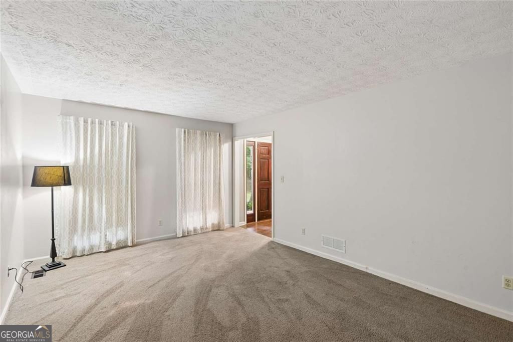 565 Stallsworth Road Property Photo 23