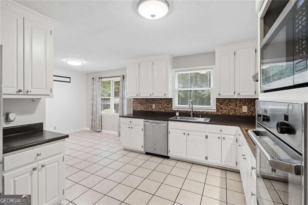 565 Stallsworth Road Property Photo 26