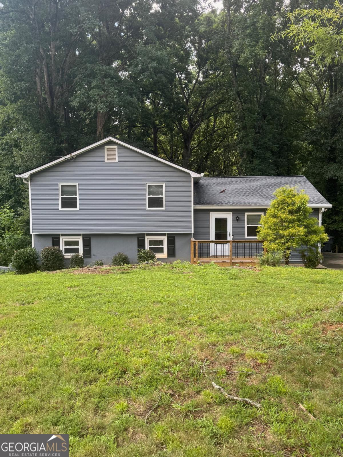 3448 Forest Knoll Drive Property Photo 1