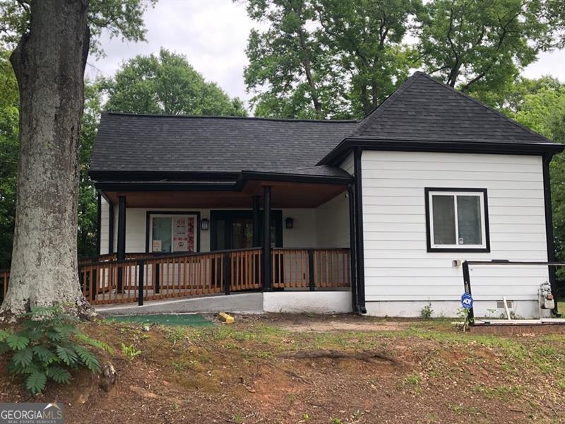 119 Old Griffin Road Property Photo 1
