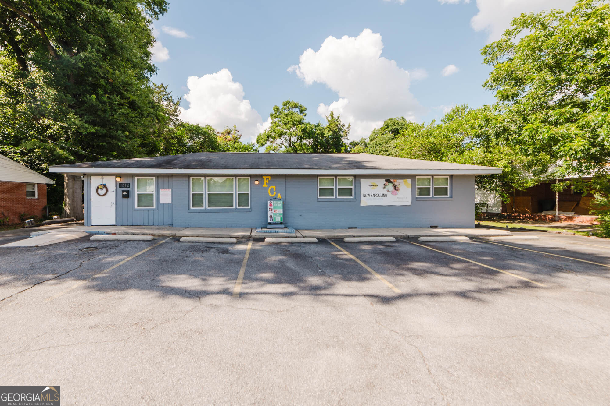 1212 Green Street Property Photo 1