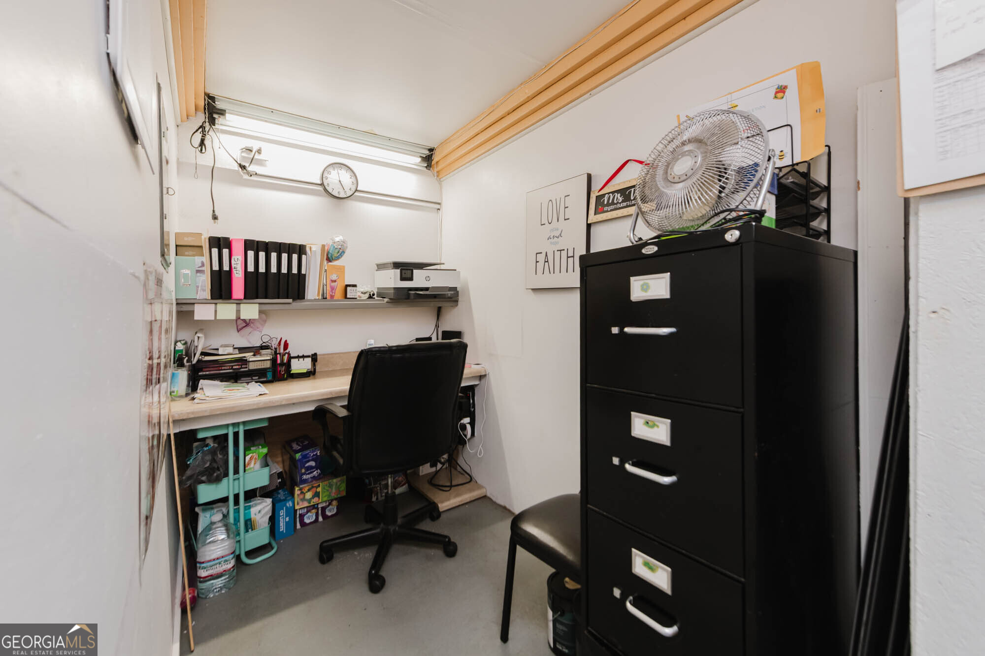 1212 Green Street Property Photo 5