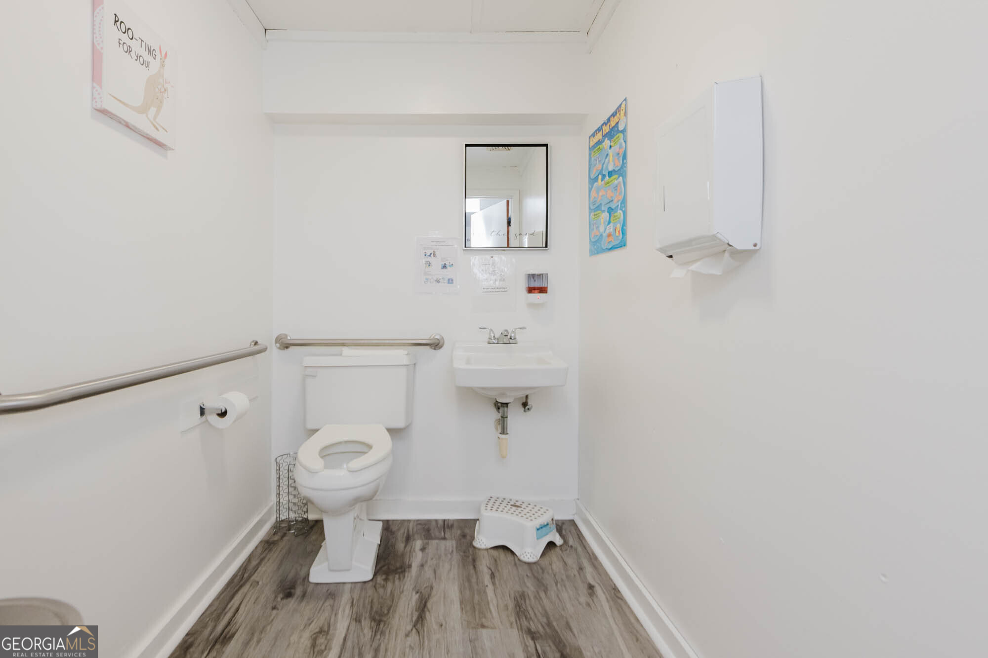 1212 Green Street Property Photo 10