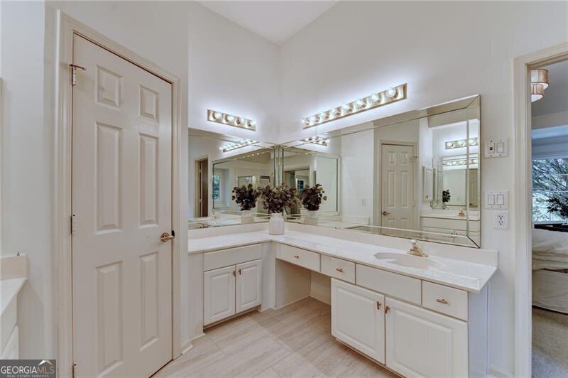 315 Willow Crescent Way Property Photo 37