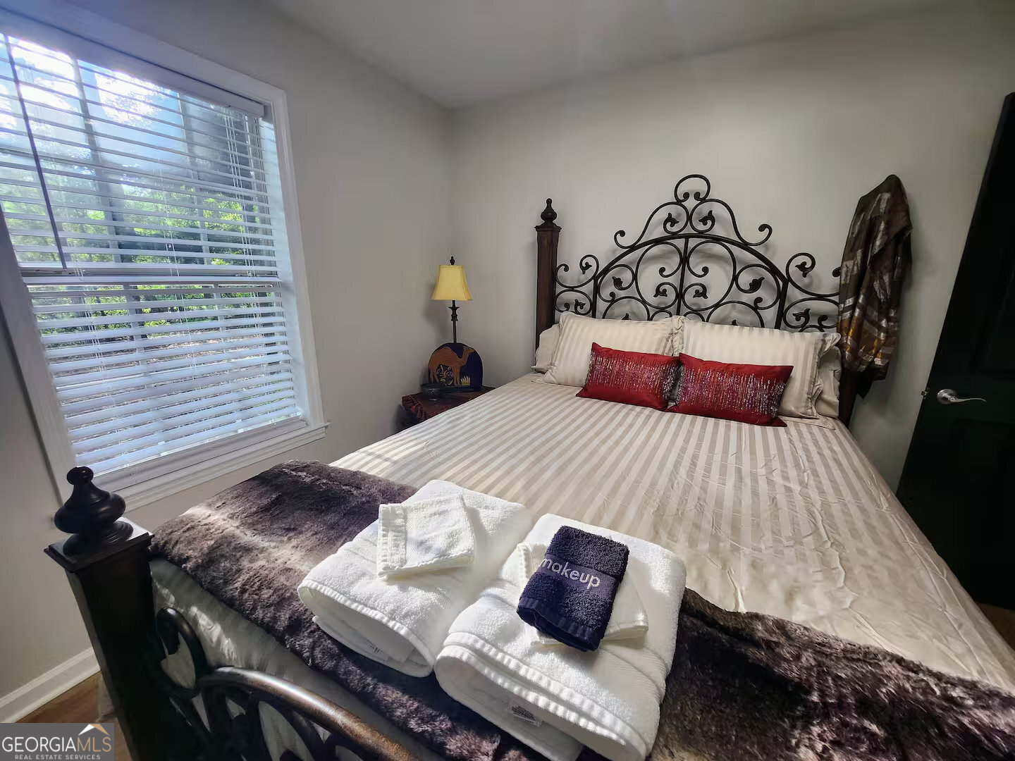 6765 Virlyn B Smith Road Property Photo 5