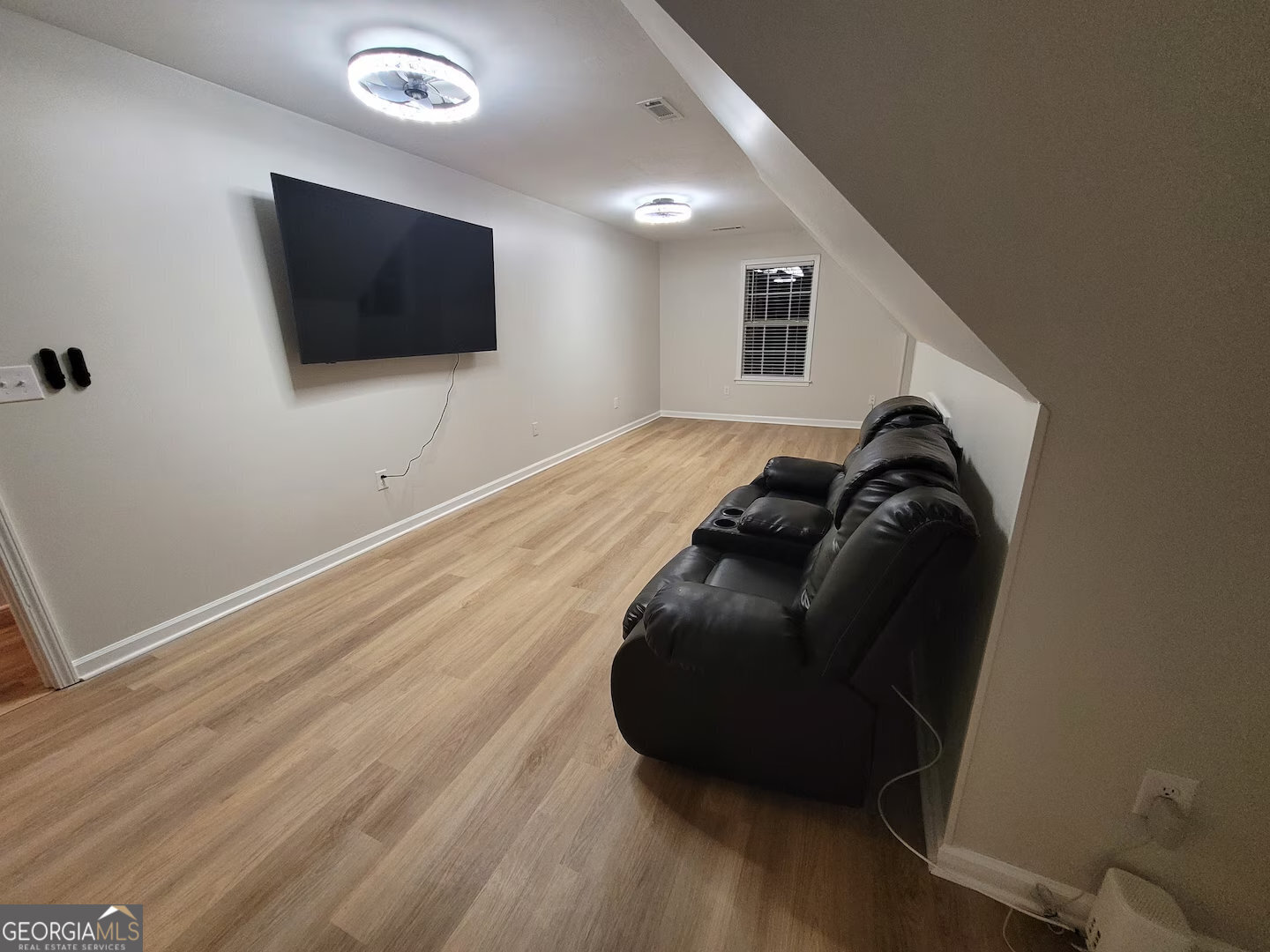 6765 Virlyn B Smith Road Property Photo 32