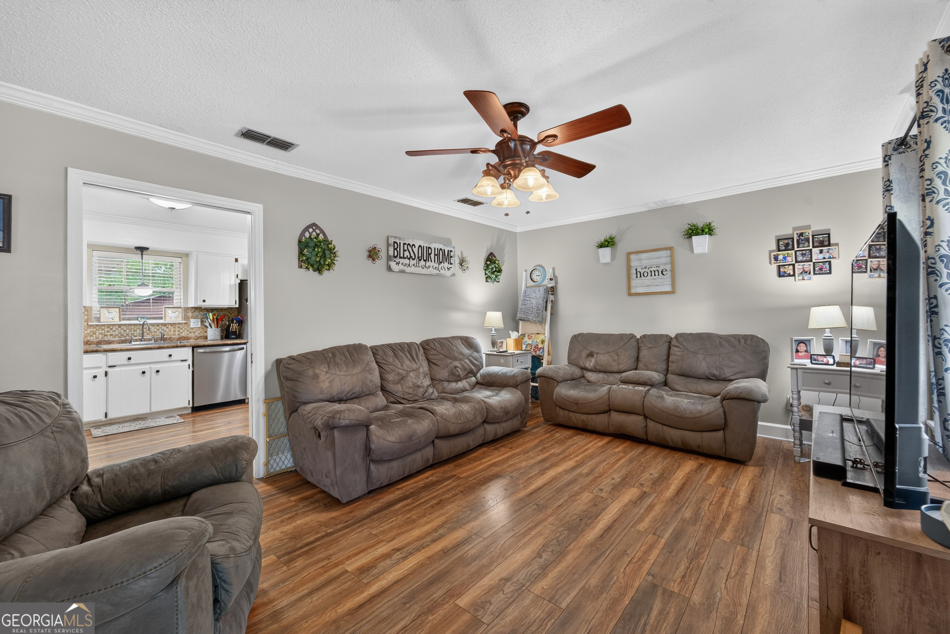408 Mcgregor Street Property Photo 6