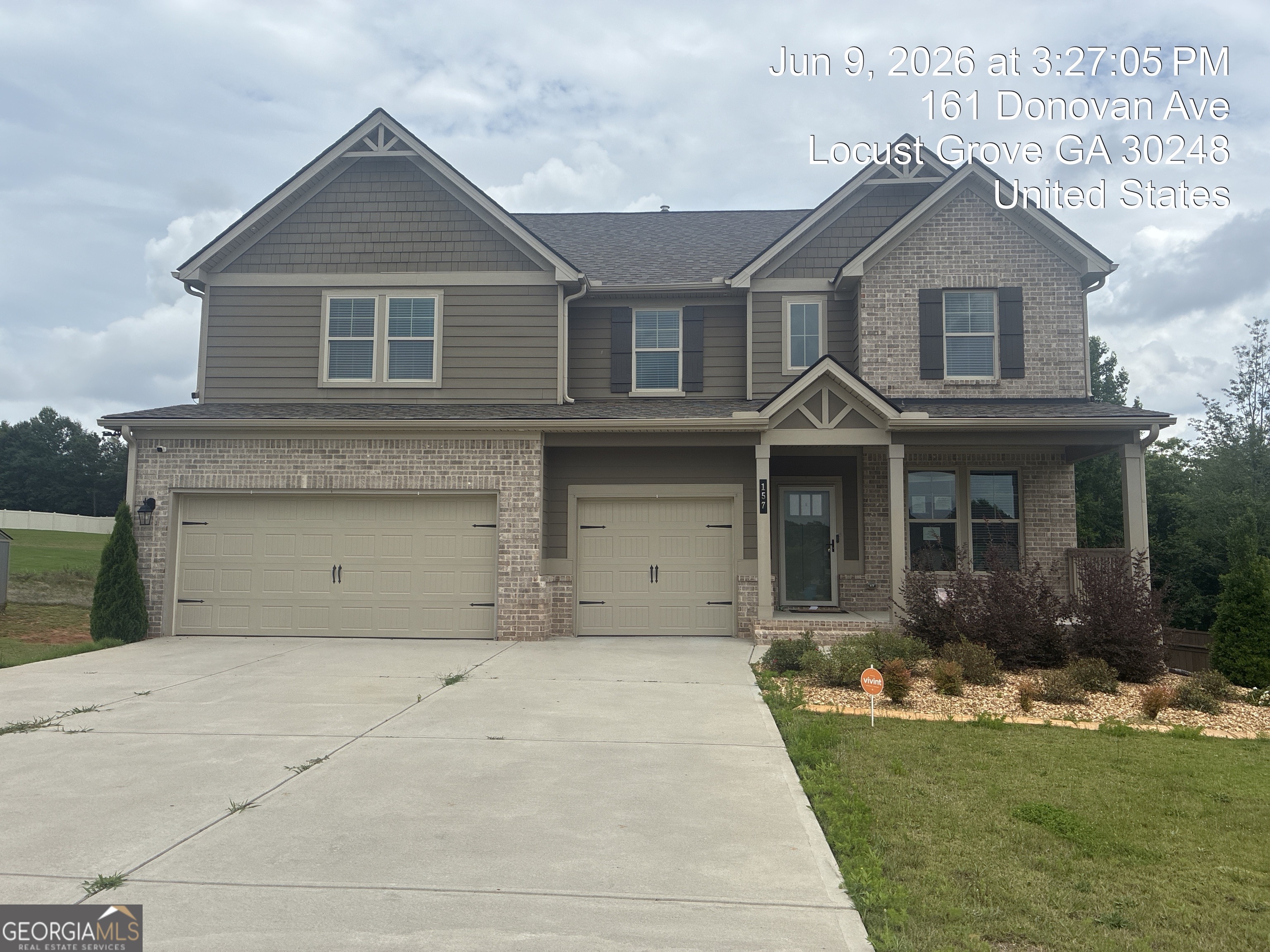 157 Donovan Avenue Property Photo 1