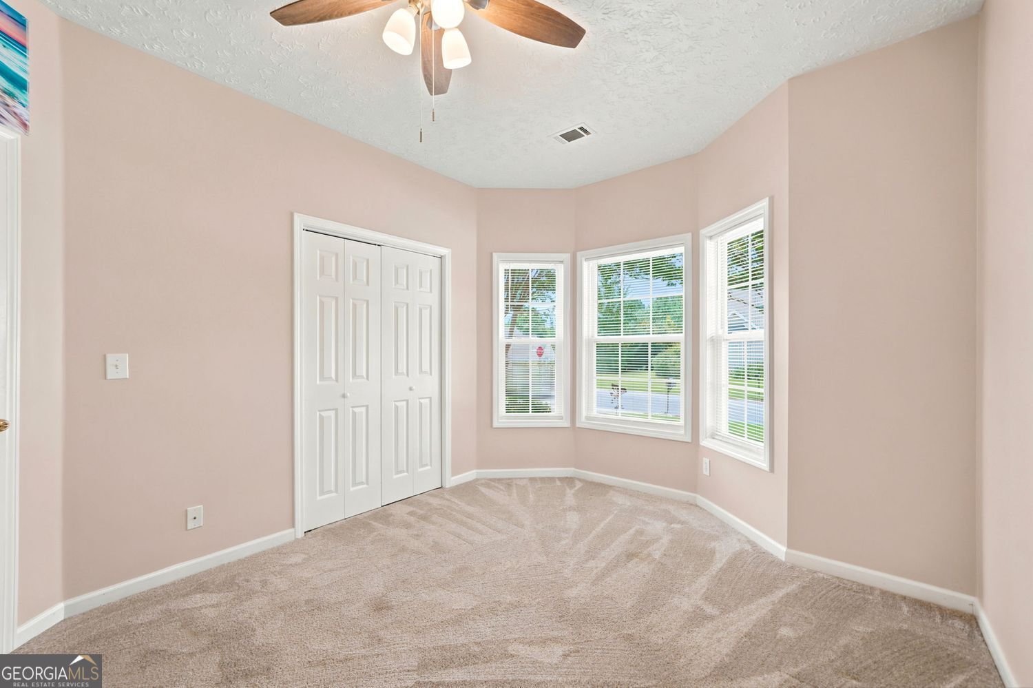 216 Lee Court Property Photo 12