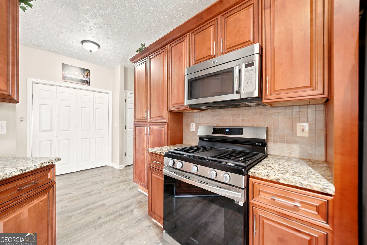 216 Lee Court Property Photo 19